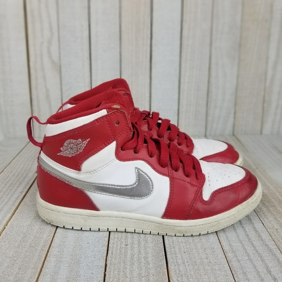 jordan 1 size 2.5